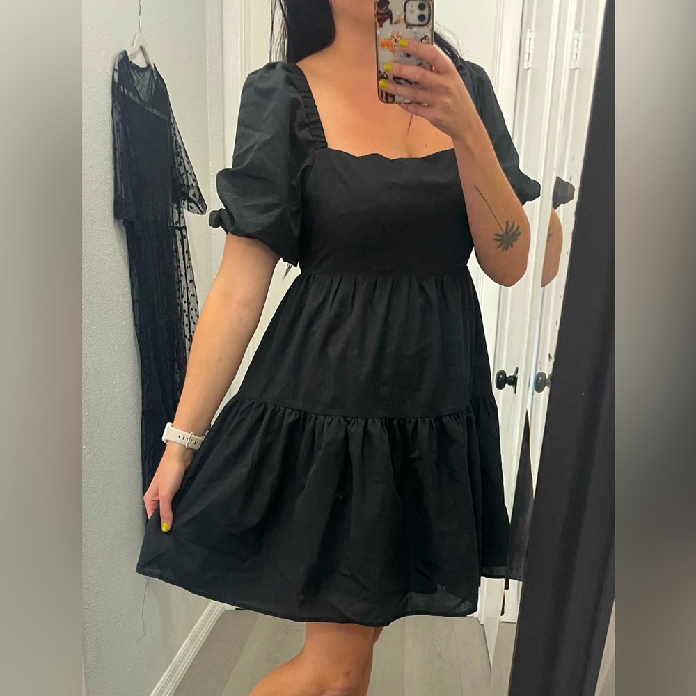Never Worn Shy Velvet Square Neck Puff Sleeve Tie Back Babydoll Dress